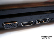 VGA, HDMI und die eSATA/USB 2.0-Combo sind hingegen zu weit vorne angebracht