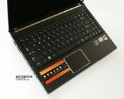 Verglichen mit anderen Notebooks der gleichen Größenordnung wurde das Q320 mit einer der besten Tastaturen ausgestattet.