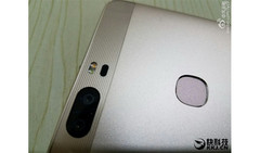 Das Honor V8 bringt 2 Kameralinsen, LED-Blitz und Laser-Autofocus