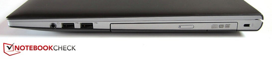 rechte Seite: 3,5-mm-Klinke, 2x USB 2.0, optisches Laufwerk, Kensington Lock