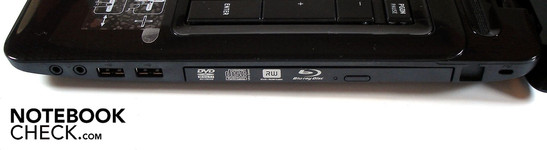 Rechte Seite: 2x Sound, 2x USB 2.0, optisches Laufwerk, Kensington Lock