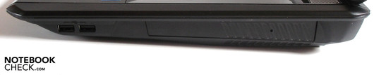 Rechte Seite: 2x USB 2.0, optisches Laufwerk