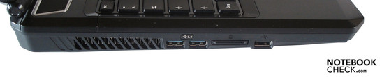 Linke Seite: 2x USB 3.0, 5-in-1-Kartenleser, USB 2.0