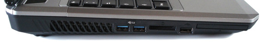 Linke Seite: 2x USB 3.0, Kartenleser, USB 2.0, 54mm ExpressCard