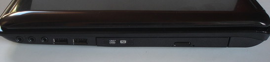 Rechte Seite: Sound, 2 x USB, DVD-Brenner