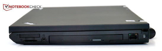 Rechte Seite: ExpressCard/34, Kartenleser (SD, SDHC, SDXC, MMC), Audio, UltraBay, Gigabit-LAN