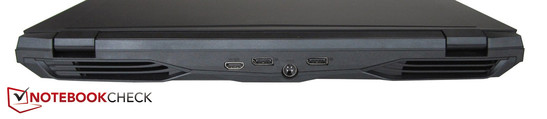 Rückseite: HDMI, 2x DisplayPort, Stromeingang