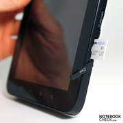 Vorteil des Galaxy Tabs ist der gut zugängliche SIM-Kartenslot,...
