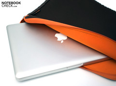 Der Notebook Sleeve ist eine einfache, aber sichere Lösung.
