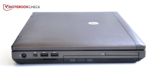 Linke Seite: DC-Power, FireWire 400, 2x USB 2.0, Cardreader, DVD-Brenner, Express Card/54