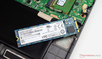 Sandisk liefert die SSD im M.2 2280 Format.