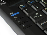 Mit von der Partie sind auch die typischen Thinkpad Zusatztasten zur Regelung der Lautstärke der Soundwiedergabe und der blaue ThinkVantage Button.