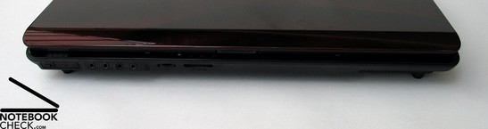 Vorderseite: WLan Schalter, Audio Ports, Lautstärke, Cardreader