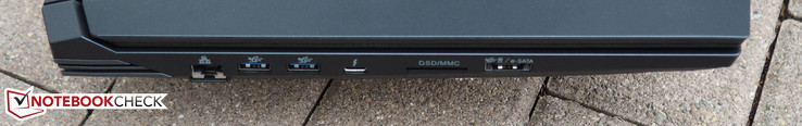 linke Seite: RJ45-LAN, 2x USB 3.0, USB 3.1 Type-C, Cardreader, eSATA/USB 3.0