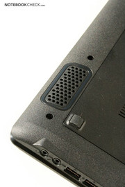 Die verbauten Stereolautsprecher bieten nur eine mittelmäßige Klangqualität.