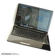 Das Einzeltastenkeyboard biegt sich leider bei Benutzung durch.