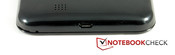 Unten: microUSB-Buchse