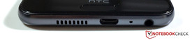 Unten: Lautsprecher, Micro-USB-2.0, Mikrofon, 3,5-mm-Audio