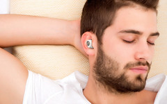 Binatone: Kabellose In-Ear-Kopfhörer Motorola VerveOnes Music Edition