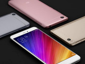 Das Xiaomi Mi 5S ist ein 5,15 Zoll Snapdragon 821-Smartphone ab 270 Euro.