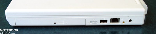 Rechte Seite: DVD (Blu-Ray) Laufwerk, USB 2.0, LAN, Antenne, Netzanschluss