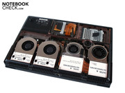 Gleich vier Lüfter sind für die Kühlung der High-End-Komponenten zuständig.