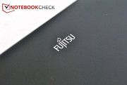 Das Fujitsu Lifebook SH531 ...