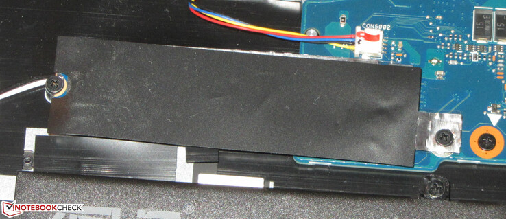 Asus verbaut eine NVMe-SSD.