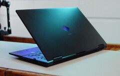 Das von einem AMD Ryzen 9 und einer RTX 4070 befeuerte HP Omen 16 Gaming-Notebook ist derzeit im Angebot (Bild: Alex Wätzel)