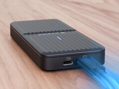 HyperDrive Next USB4 V2: Neues, leistungsstarker M.2-Gehäuse (Bildquelle: Hyper)