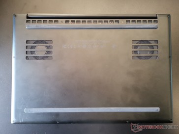 Der verlötete RAM schränkt die Aufrüstbarkeit ein, M.2-SSD ist austauschbar