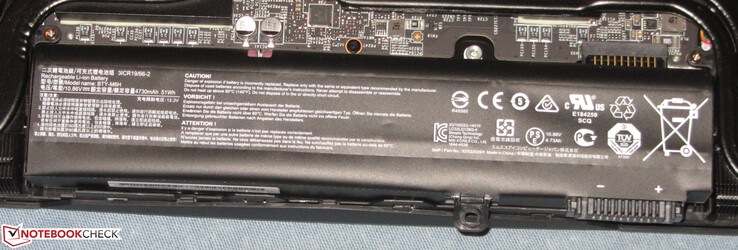 Der Akku verfügt über eine Kapazität von 51 Wh.