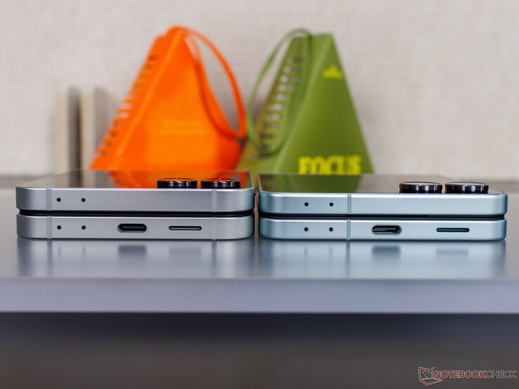 Das Samsung Galaxy Z Flip7 FE ist nur unwesentlich dicker als das teurere Galaxy Z Flip7.