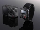 Die DJI Osmo Action 4 will mit einer Art Smartwatch zur Fernsteuerung und weiterem praktischem Zubehör GoPro Hero 12 Interessenten locken. (Bild via SnoopyTech)