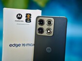 Das Motorola Edge 70 Max bringt nur eine richtig gute Kamera an der Rückseite mit.