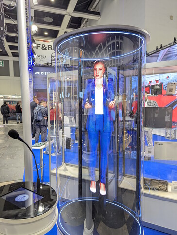 Mit interaktivem Hologramm sprechen