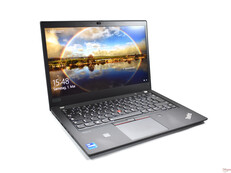 Das Lenovo ThinkPad T14 Gen 2 ist ein brauchbarer Office-Laptop für rund 200 Euro