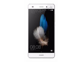 Das Huawei P8 Lite ist das Mittelklasse-Pendant zum kommenden Flaggschiff Huawei P8 (Bild: @rquandt)