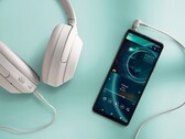 Das Sony Xperia 10 IV bietet eine erstklassige Akkulaufzeit, die sogar das Apple iPhone 14 Pro Max übertrifft. (Bild: Sony)