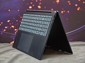 Lenovo hat ein 2-in-1-Notebook mit Nvidias RTX-Spark-Hardware vorgestellt.