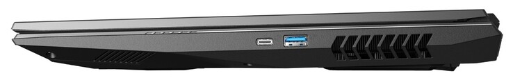 Rechte Seite: USB-C 3.1 Gen2 (Thunderbolt 3), USB-A 3.0