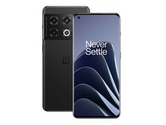 Das OnePlus 10 Pro soll Kunden vor allem durch die hochwertige Triple-Kamera überzeugen. (Bild: OnePlus)