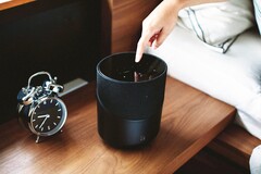 Der Bluesound Pulse M verfügt über berührungsempfindliche Buttons zur Steuerung der Musikwiedergabe. (Bild: Bluesound)