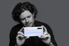 Das Realme XT eignet sich mit 64 Megapixel-Quad-Cam für hochauflösende Fotos, eine schnellere Variante ist bereits angekündigt.