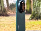 Das Xiaomi 17 Ultra packt eine 200 MP Tele-Kamera mit kontinuierlichem Zoom ins runde Kameramodul.