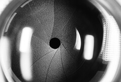 Das Apple iPhone 18 Pro (Max) soll erstmals eine Kamera mit variabler Blende erhalten.