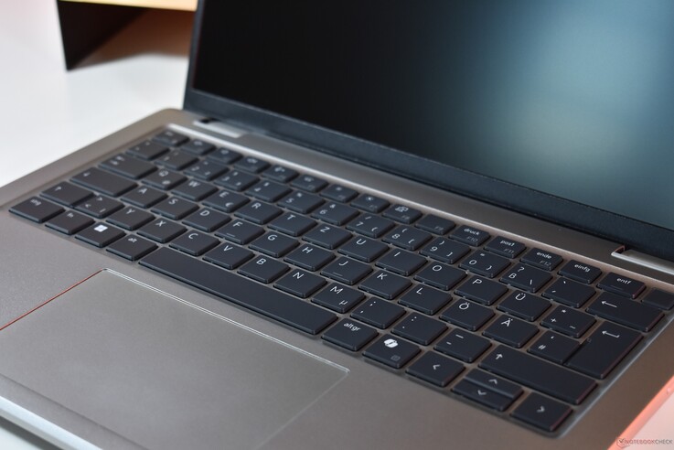 Dell Pro 14 Plus AMD: Tastatur