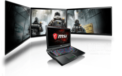 Das GT75VR Titan ermöglicht Surround Gaming auf bis zu drei 4K-UHD-Bildschirmen.