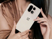 Das OnePlus 15 ist Gerüchten zufolge nur 8,1 Millimeter dick (Bildquelle: OnePlus)