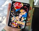 Das kompakte Samsung Galaxy Z Fold 8 (im Bild das Huawei Pura X Max) soll doch ein nahezu faltenloses Display bieten.